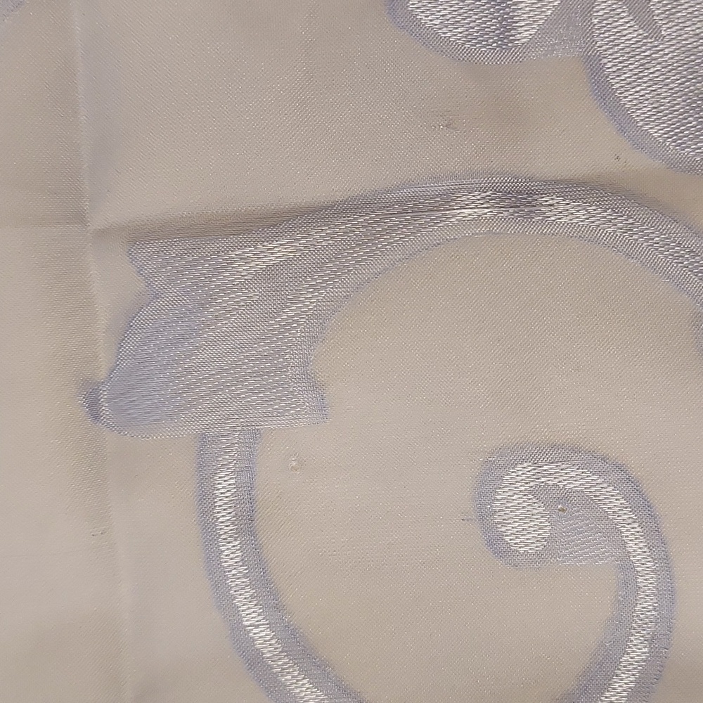 Blue Sheer Pattern Table Runner - Picture 5 of 8